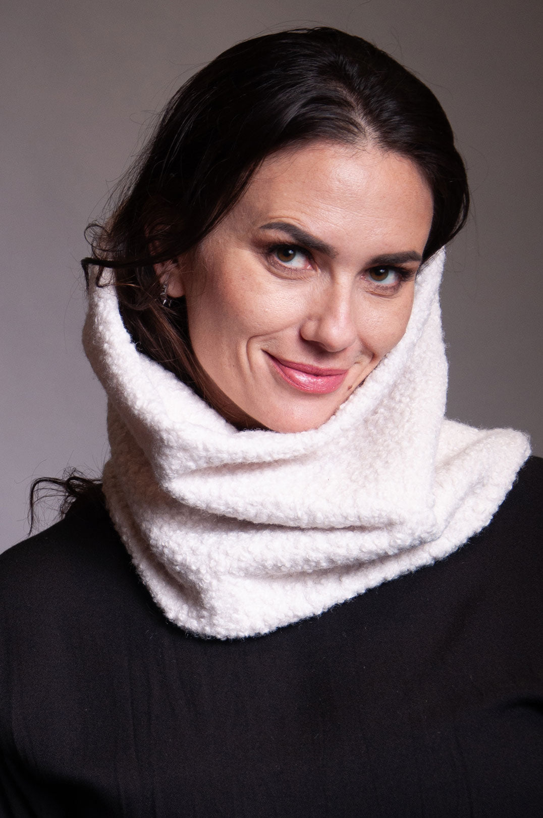 Cowl - Ivory "Poodle" Wool