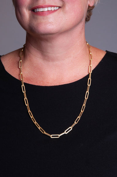 Final Touch Necklace - 5/8" Matte Gold Paper Clip Chain