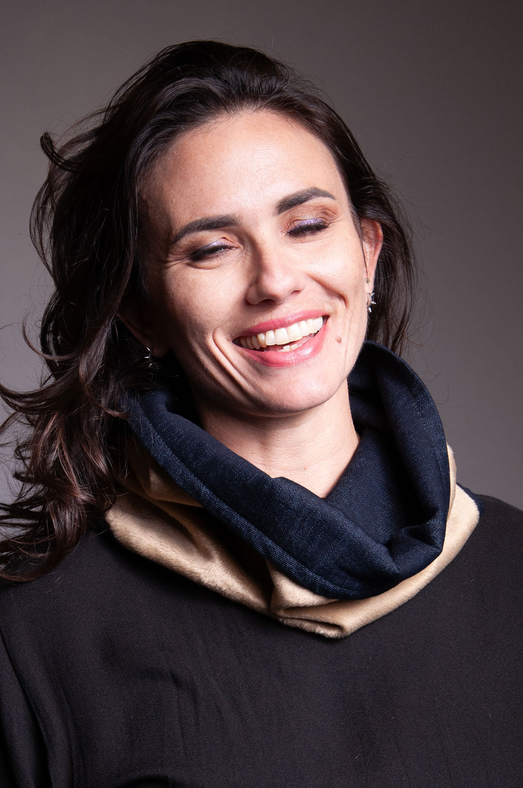 Reversible Cowl - Tan Faux Fur / Denim